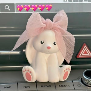 왕리본 토끼 차량용 석고방향제 차량용방향제 계묘년 선물 화이트 리본 디퓨저 무향