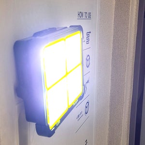 충전식 LED 캠핑랜턴 - 야외조명, 휴대용 차박랜턴,3가지색상,대용량, 밝기 조절 가능