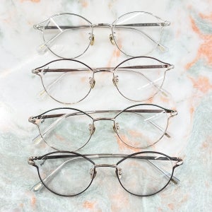 매그앤드로우 헤라 독특한 곡선미를 자랑하는 세련스러운 엄마 안경