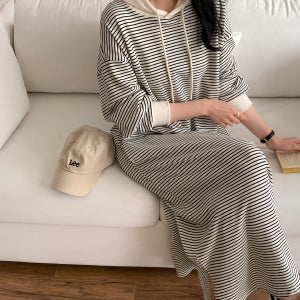 가을 원피스 후드 스트라이프 맨투맨 롱 원피스 빅사이즈
