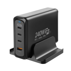 UM2 접지 240W 초고속 멀티 충전기 240WPD3.1-GAN2 PD 맥북 노트북