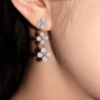 르플리스 피오레 트레 이어링 Fiore Tre Earring