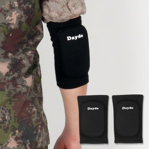 데이드 쿠션형 팔꿈치 보호대 1쌍 군인 군대 훈련소 선물 콰이런 다이소 배구 스포츠