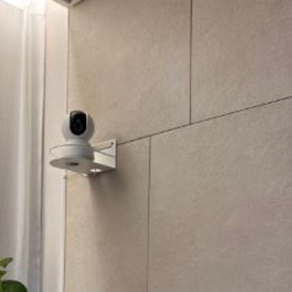 홈카메라 홈캠거치대 CCTV 받침대 무타공1초설치 국산제품 스틸소재사용