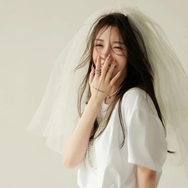 세상을 흔든 이큐컴퍼니 셀프 웨딩 면사포 베일 레이스 브라이덜샤워 소품 여자가하는프로포즈