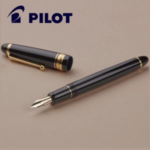파이롯트 커스텀 743 블랙 만년필