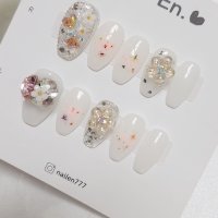 [ Nail En 수제네일팁] 봄봄 생화 네일팁