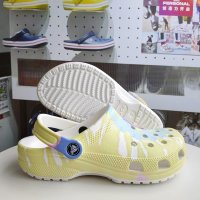 CROCS 크록스 여자 여성 클래식 아웃 오브 디스 월드2 클로그 샌들 206868