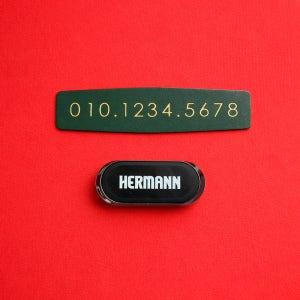 헤르만 이태리 가죽 트리플 M 자석 주차번호판