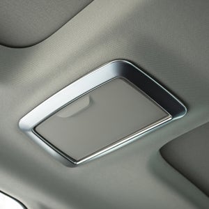 BMW 5시리즈 G30 2열 실내등 몰딩 용품