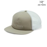 아크테릭스 Arc’teryx Logo Flat Brim Trucker Hat 포리지