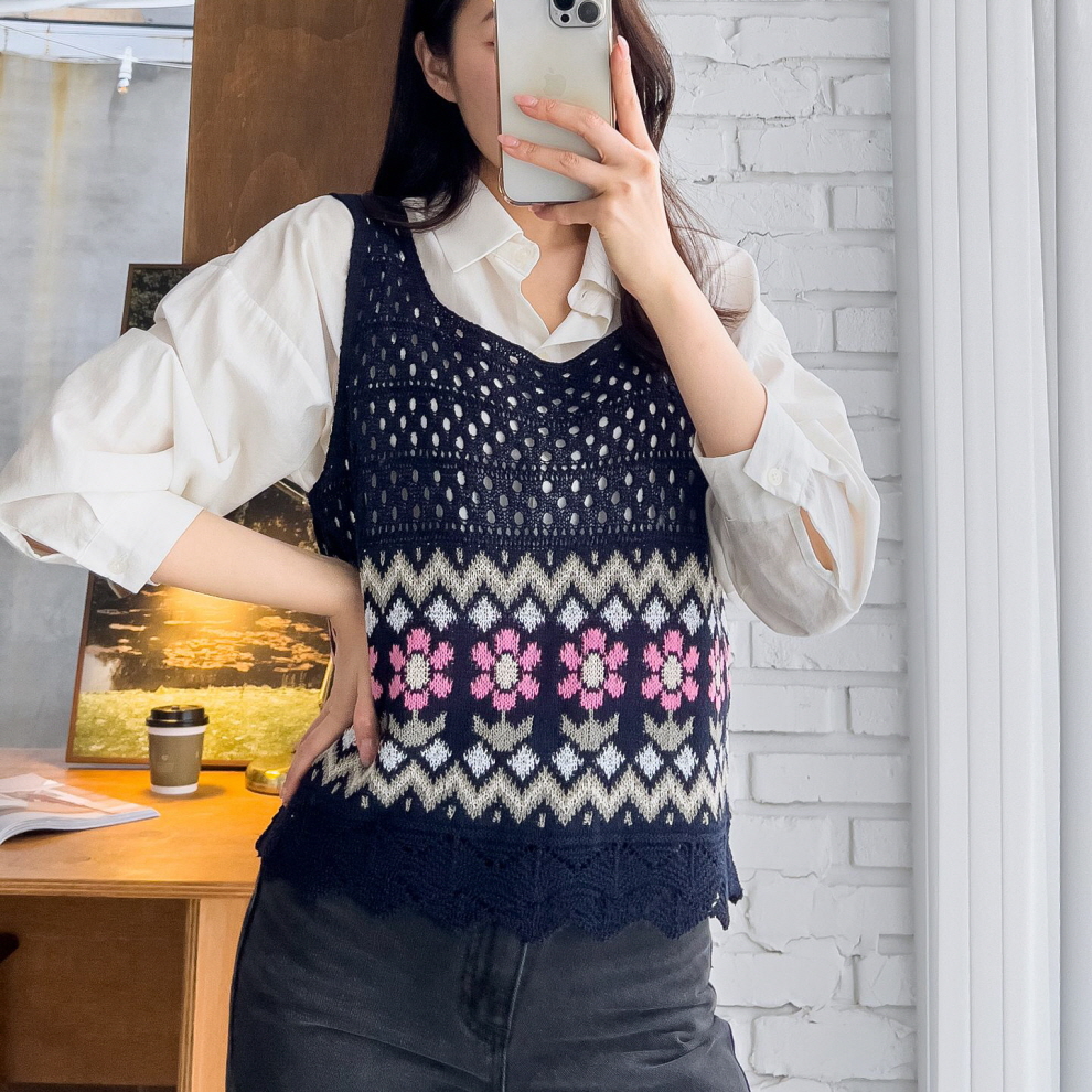 봄 여름 레이어드룩 플라워 꽃 패턴 펀칭 그물 라운드넥 뷔스티에 스카시 니트 조끼 베스트