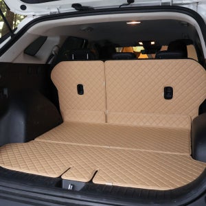 스포티지 NQ5 트렁크매트 가죽 퀼팅 자동차 차박매트 용품