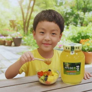 향긋한 국산 아카시아꿀 천연벌꿀 자연채밀 자연에서온 꿀맛 꽃의 향기 2.4kg, 1개