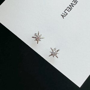 14k 클래식 스타 이어링 리얼 화이트골드 귀걸이