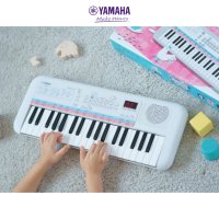 YAMAHA 야마하 어린이 전용 미니 키보드 37키 PSS-E30 Remie 화이트