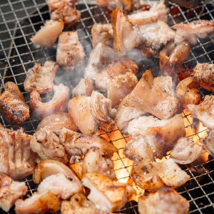 캠핑음식 돼지껍데기 보다 더 쫄깃한 꼬리껍데기 소금구이 300g