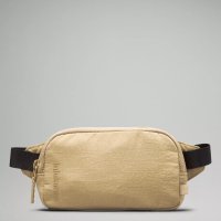 룰루레몬 lululemon Mini Belt Bag Trench/Black