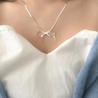 (모앳/목걸이) nelly ribbon necklace (silver925) 실버925은목걸이 뱀줄 리본 실버 네크리스 유니크