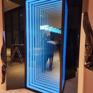 벽면형 인피니티미러 면발광 LED채널 골프장 간판