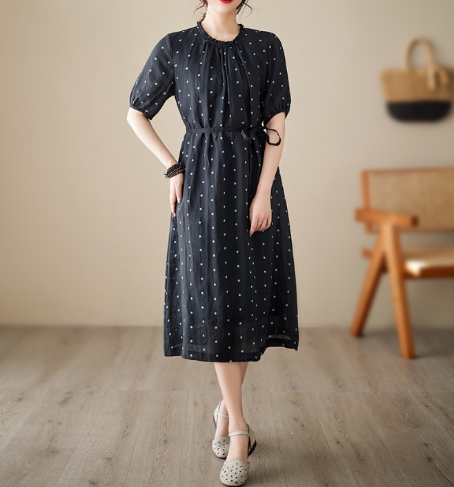 여름 셔링소매 땡땡이 원피스 휴가철 바캉스룩 미디길이 썸머원피스