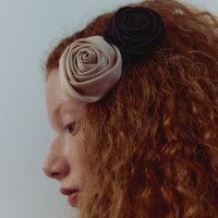 엘리자베스모먼트 베이지 더블 로즈 헤어핀 / Elizabeth Moments Beige Double Rose Hair Pin