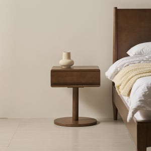 모모드 원스테이 고무나무 원목 침대 협탁