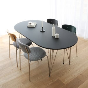 나로 페닉스 어라운드 블랙 테이블 A 1600