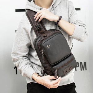 상남자 고급 레더 크로스백 오토바이 바디 슬링백 여행용 방수 어깨 가방