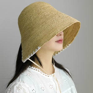 햇빛차단 라피아햇 여성 여름 밀짚 버킷햇 턱끈 챙넓은 보넷 벙거지모자
