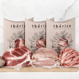 [케이미트] 도토리 먹은 돼지고기 이베리코 모듬구이 세트 900g(갈비살 항정살 목살)