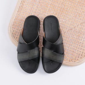 시원한 스크류 블랙 샌들 천연소가죽 여름슈즈 고급 슬리퍼 남자샌들