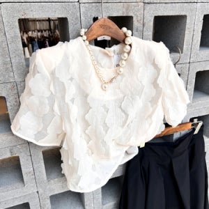 [VIVA] 23SS 패드 플라워 반팔 블라우스