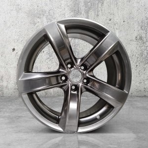 아우디 A5 35TDI 콰트로 스포트백 고스트크롬 복원 임판급 18인치 휠 P0000BIQ