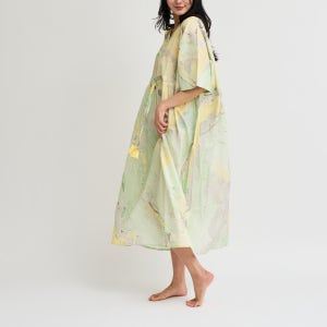 라임옐로우 벨라 썸머 휴양지 여름 원피스 여성 핸드메이드 핸드마블프린트 라운지 리조트 웨어