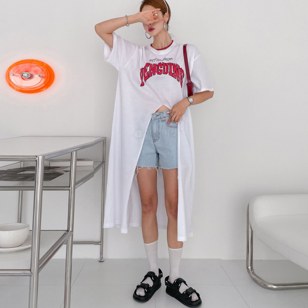 봄 여름 20대 여성 유니크룩 스트릿패션 휴가 여행 앞트임 레터링 면 반팔 롱 원피스