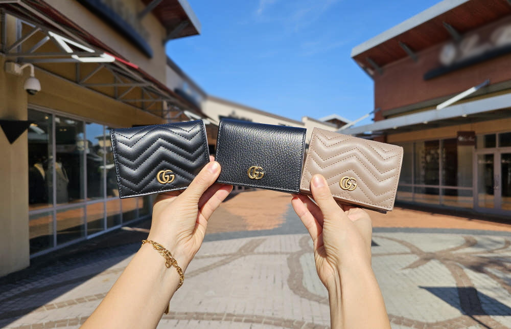 구찌 GG 마몬트 반지갑 (더블 G 잠금장치 모델)