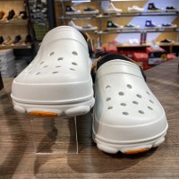 [남여공용][샌달] 크록스 CLASSIC ALL TERRAIN CLOG 클래식 올 터레인 클로그 CRS206340 WHITE/MULTI