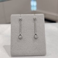 [골든듀] 루이스롱T-2 다이아몬드 18K 화이트골드 스터드 귀걸이 210600269