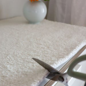 맞춤 재단 잘라쓰는 러그 카페트 DIY 셀프 시공 매트 100x100cm