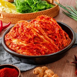 포기김치 1.5kg 전라도 국산배추 갓담근 배추김치 김치담는가족