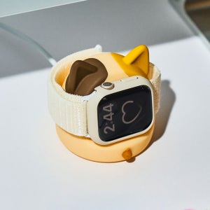 우먼스9999 애플워치 11 충전 거치대 고양이 충전독 스탠드 홀더 10 9 8 7 6 SE2 SE3 호환