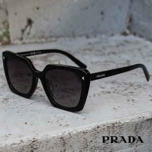 명품 프라다 SPR 23Z-F 1AB-5W1 빅사이즈 나비모양 선글라스 블랙 편광 오버핏