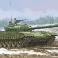 09602 1/35 Soviet T-72 Ural w/Kontakt-1 Reactive Armo