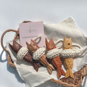 [윤목공방] 액막이북어(중16cm) 벽걸이 명태 이사선물 개업 이사 신혼부부 소품