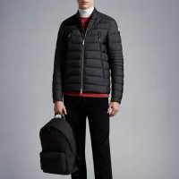 Moncler 몽클레어 Amiot 남성 숏 다운 점퍼 블랙