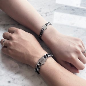 커플 팔찌 아이템 이니셜버클 써지컬 체인 팔찌