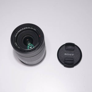 [대여] 소니 알파 Vario-Tessar 16-70mm F4 ZA OSS 렌즈