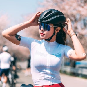 홍진헬멧 자전거 인라인헬멧 아이벡스 퓨리온 로드자전거 MTB 맷글로시블랙