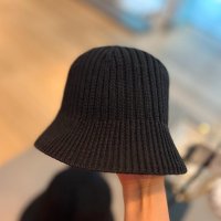 [COS] [2컬러] 코스 리브드 메리노 울 버킷햇 모자 RIBBED MERINO WOOL BUCKET HAT 1191806